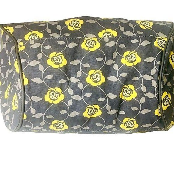 Petunia Pickle Bottom PPB Duffel Travel Diaper Bag - Picture 5 of 8
